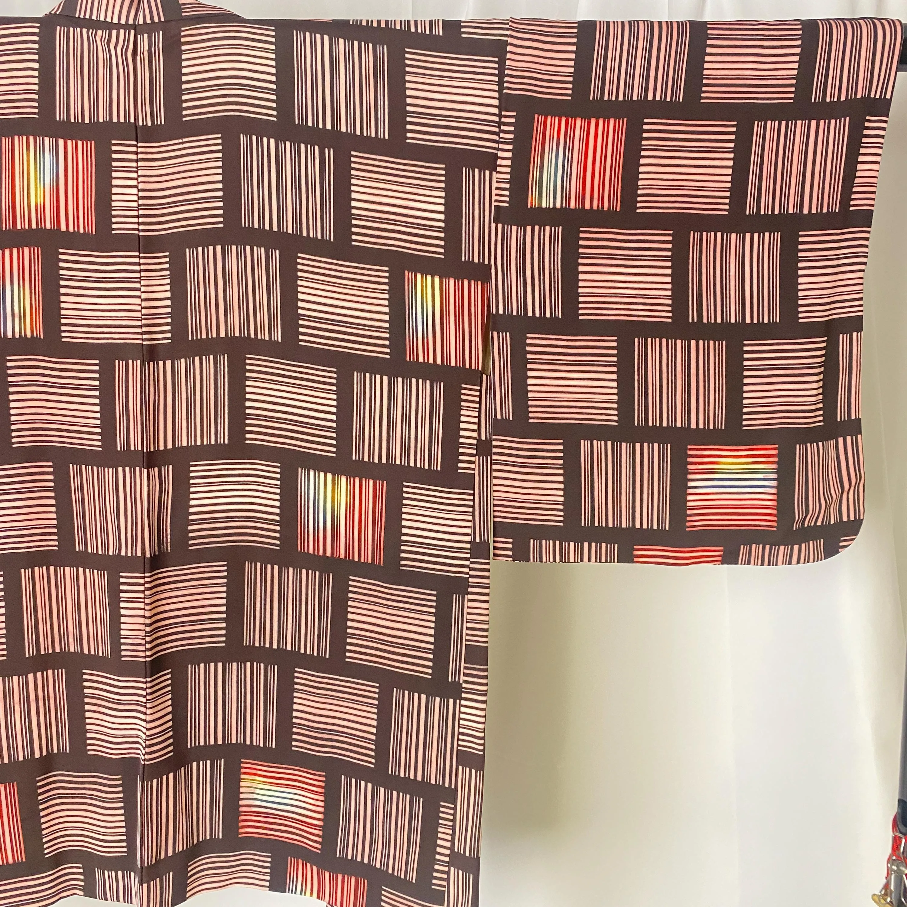 Dusty Pink Geometric Haori, Japanese Kimono, Traditional, Excellent Condition, Cardigan, Women's Jacket,  Casual Layer, Versatile-A