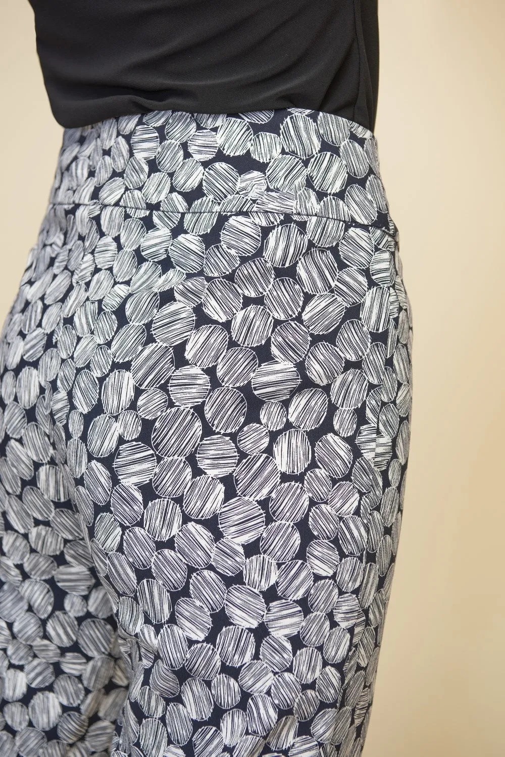 Slim Print Ankle Pant